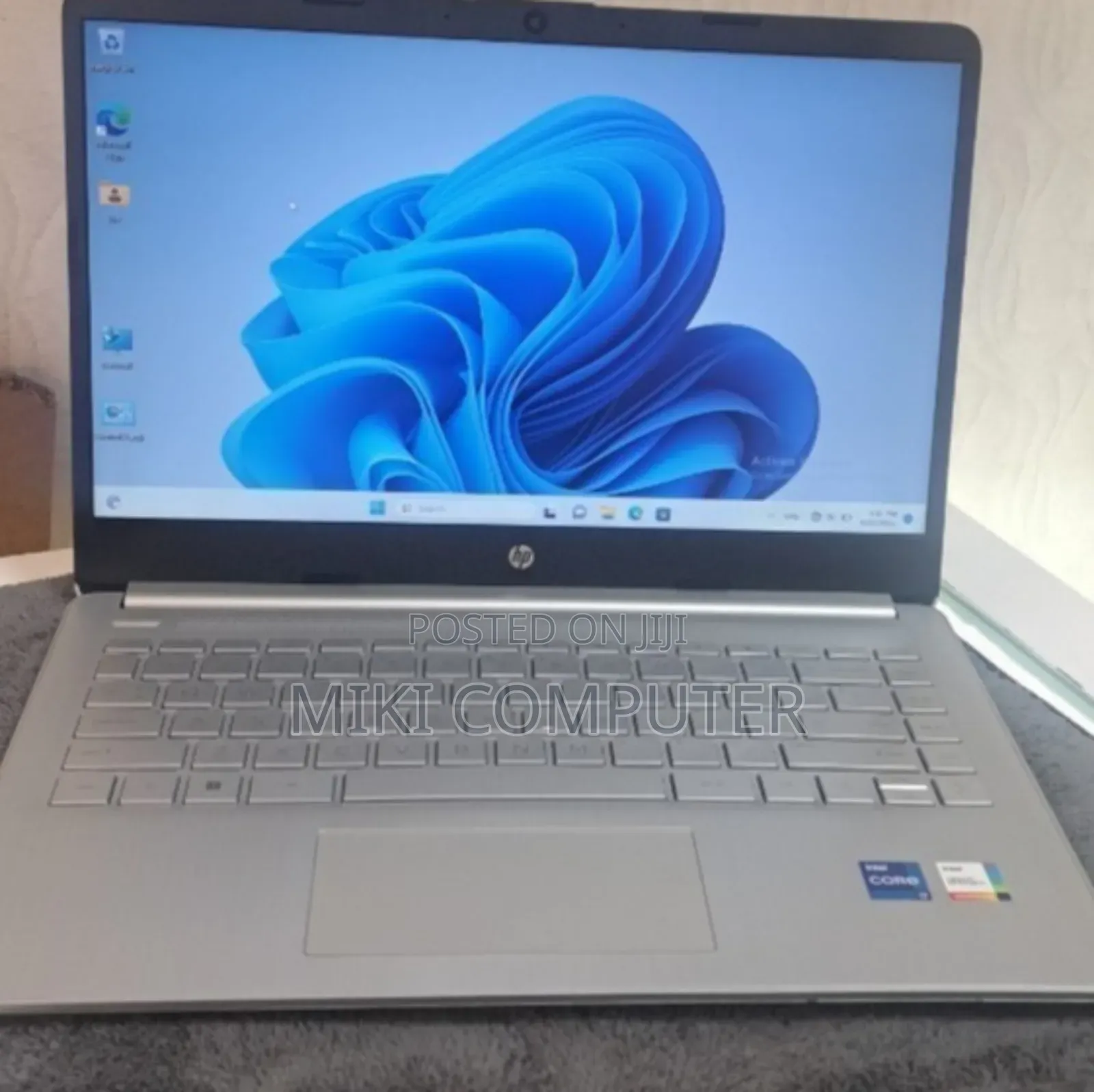 New Laptop HP Stream Notebook 8GB Intel Core I7 SSD 1T