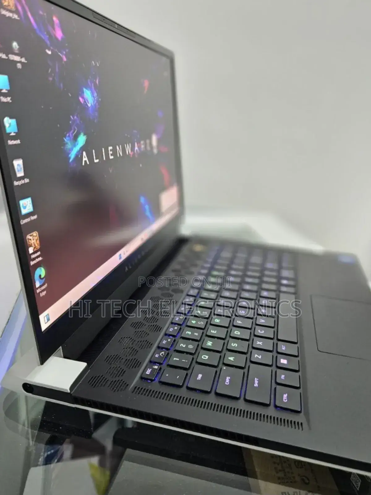 New Laptop Alienware M17x R2 32GB Intel Core I7 SSD 1T