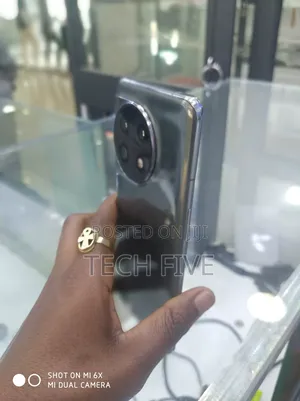 New OnePlus 11 512 GB Blue