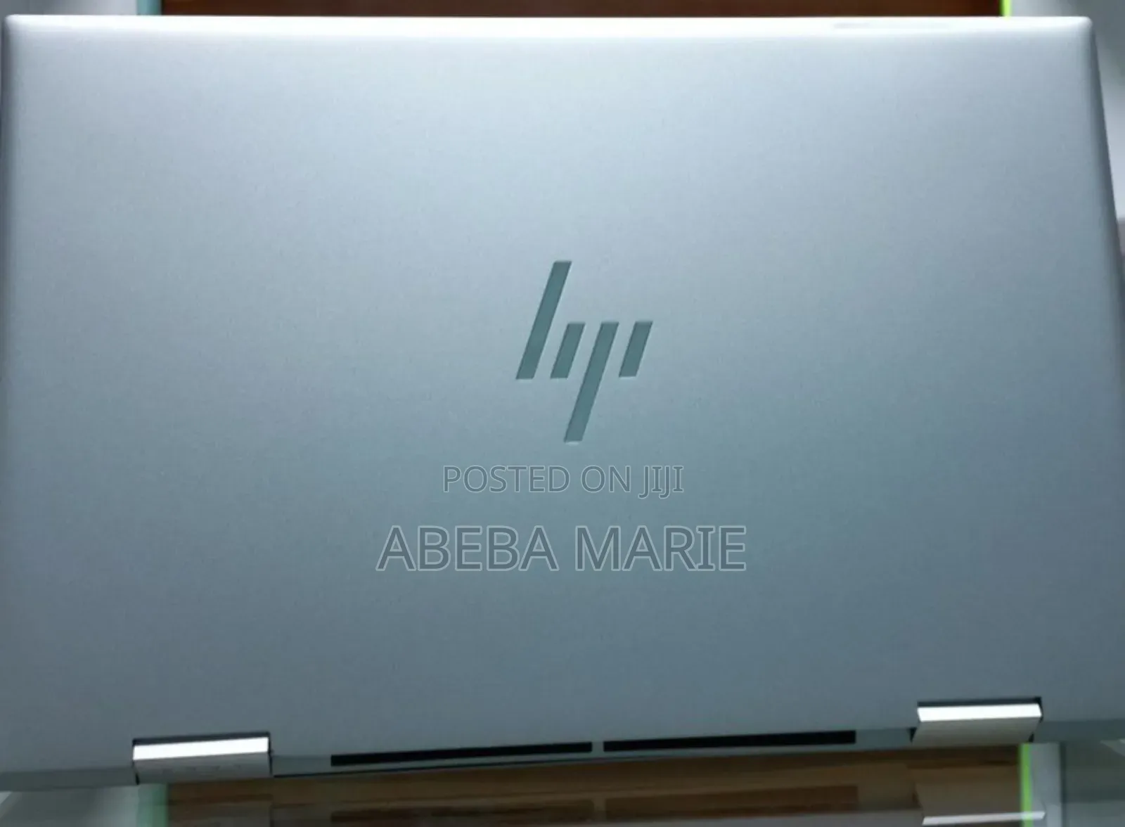 New Laptop HP Envy X360 8GB Intel Core I7 SSD 1T