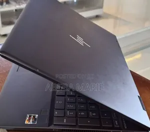 New Laptop HP Envy X360 8GB AMD Ryzen 7 SSD 512GB