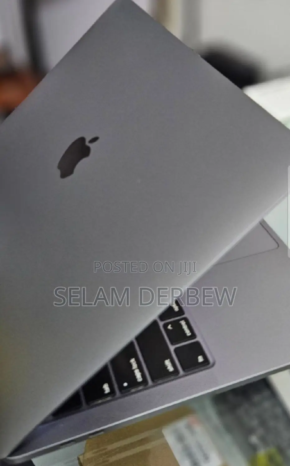 New Laptop Apple MacBook Pro 2019 8GB Intel Core I5 SSD 256GB