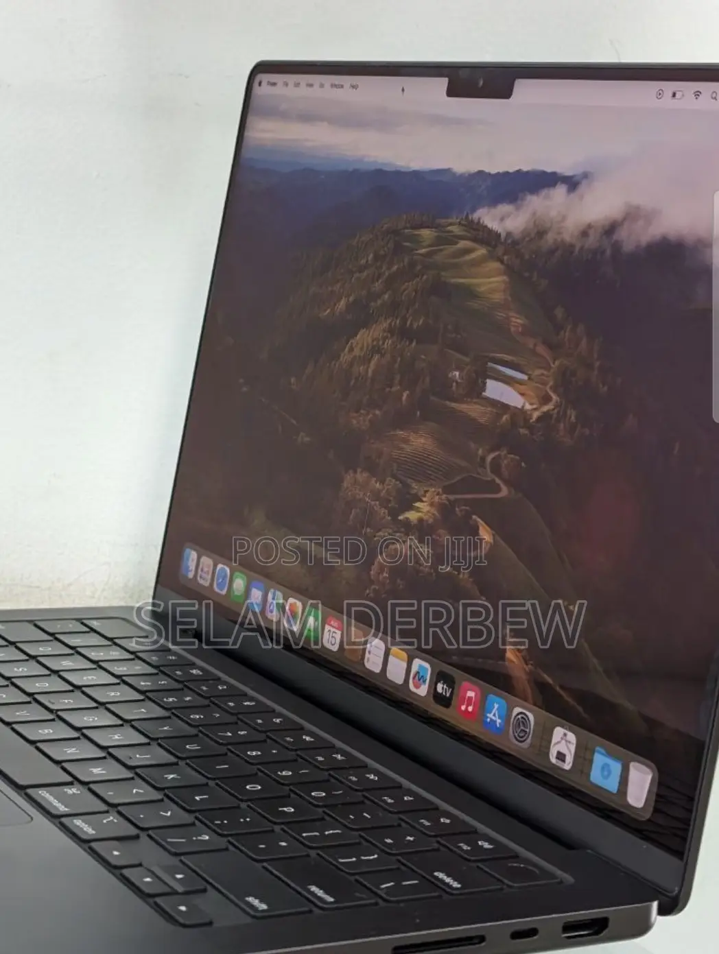 New Apple MacBook Pro 2023 M3 Pro 16-Inch 18GB Apple M3 SSD 512GB