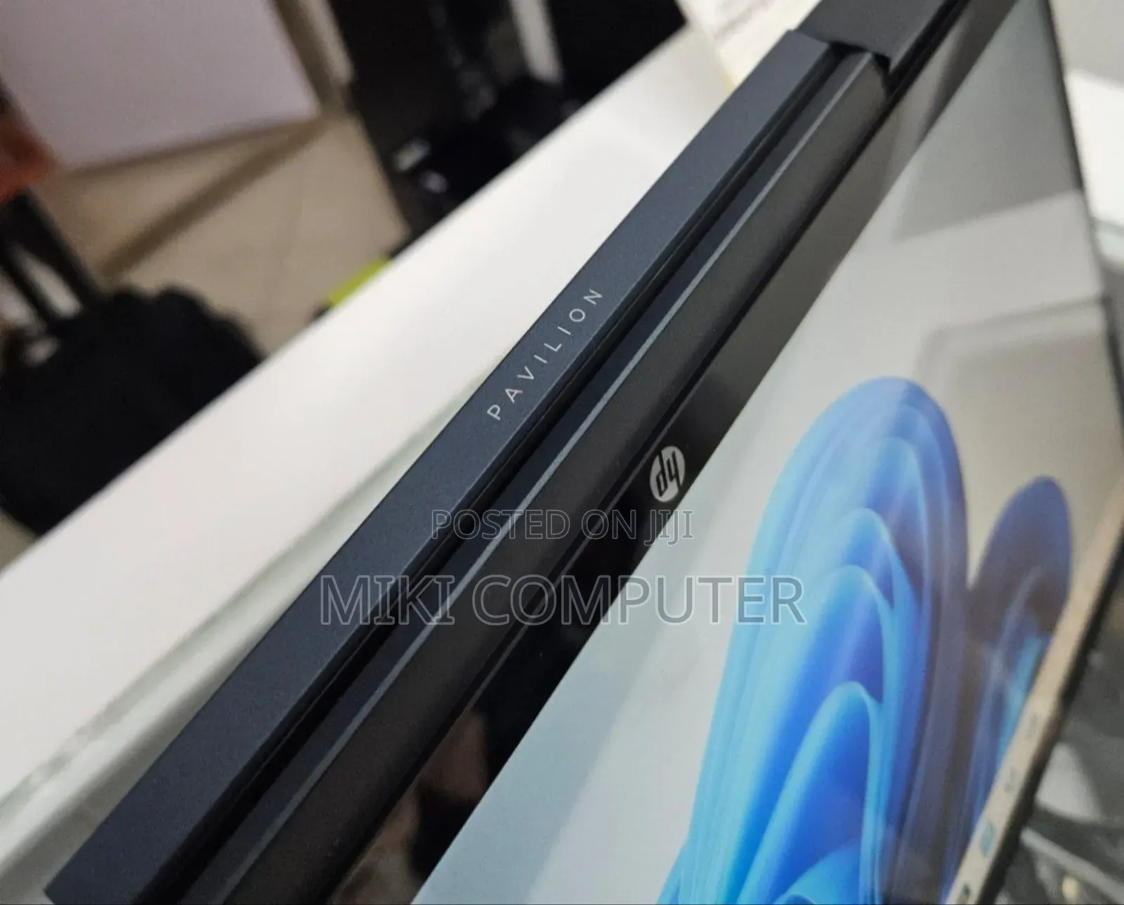 New Laptop HP Pavilion 13 X360 8GB Intel Core I5 SSD 512GB