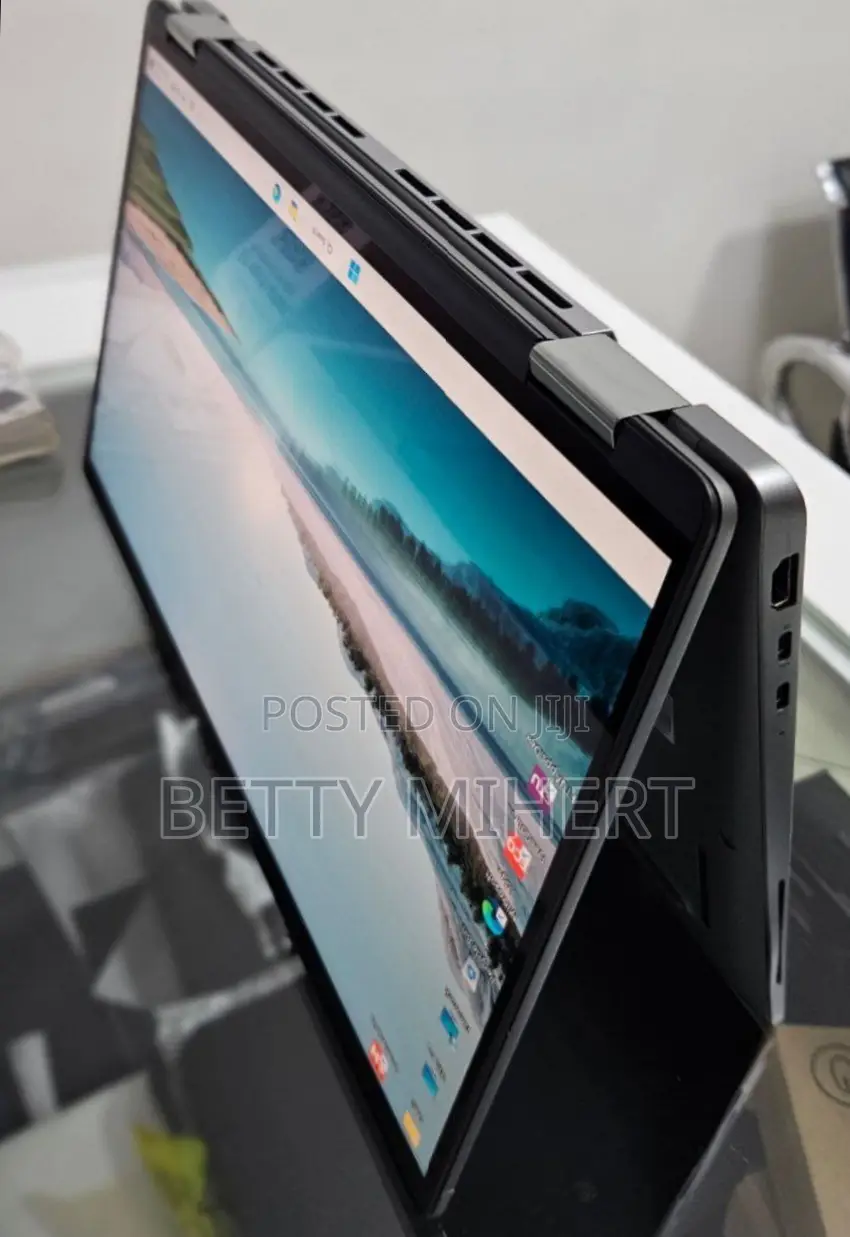 New Laptop HP Envy X360 16GB Intel Core I5 SSD 256GB