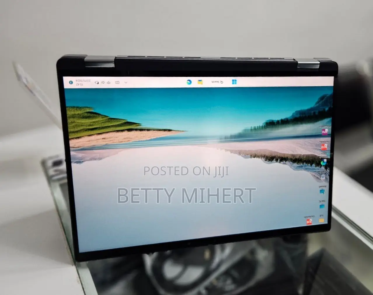 New Laptop HP Envy X360 16GB Intel Core I5 SSD 256GB