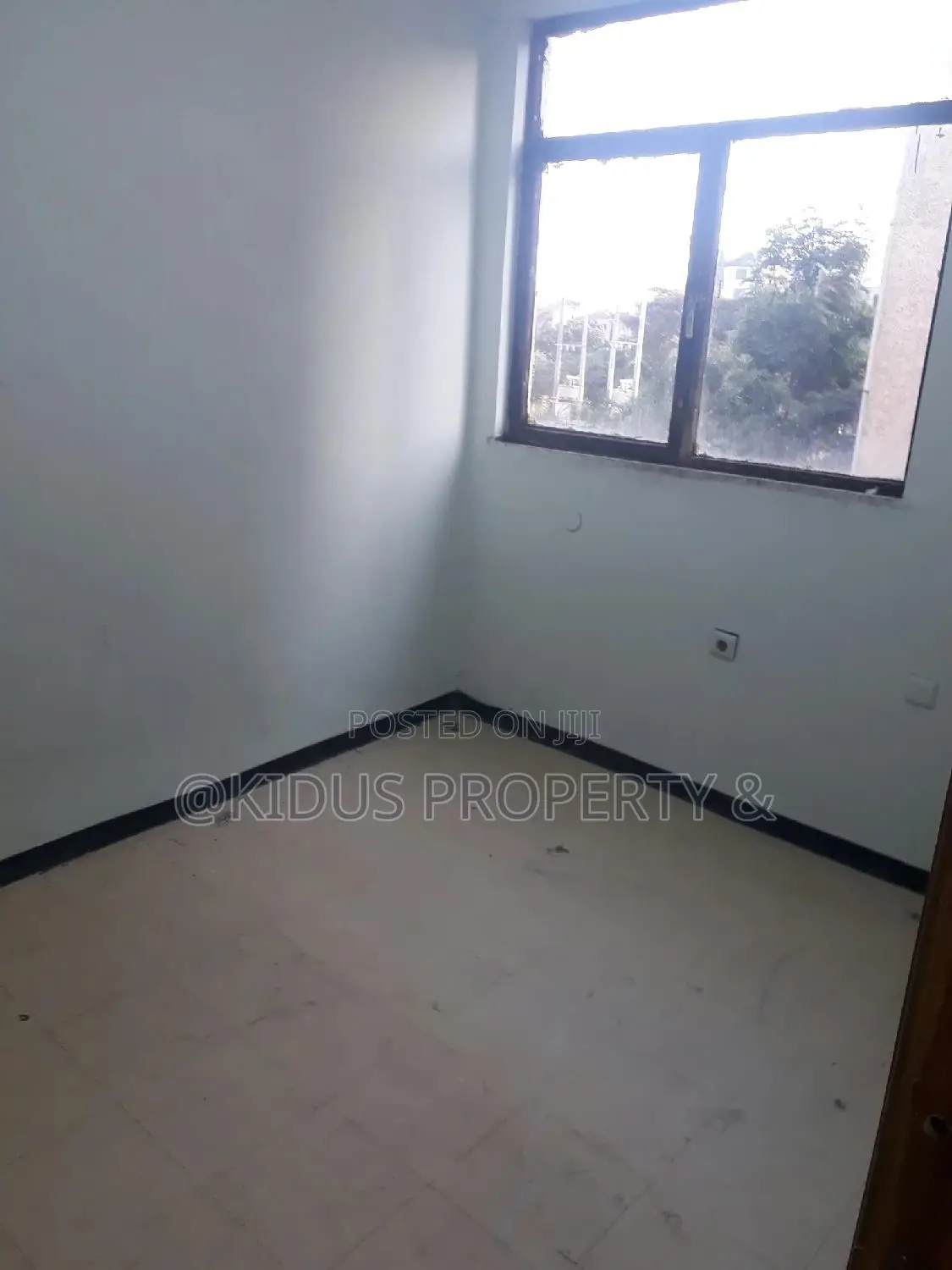 3bdrm Apartment in @Africa Building, Nifas Silk-Lafto for rent