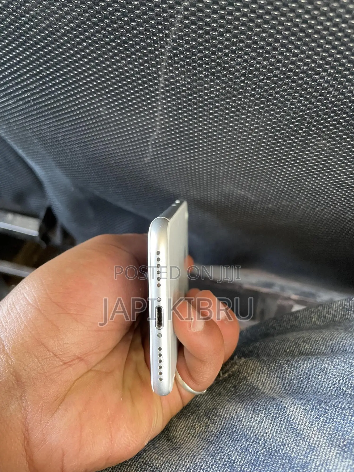 Apple iPhone 8 64 GB White