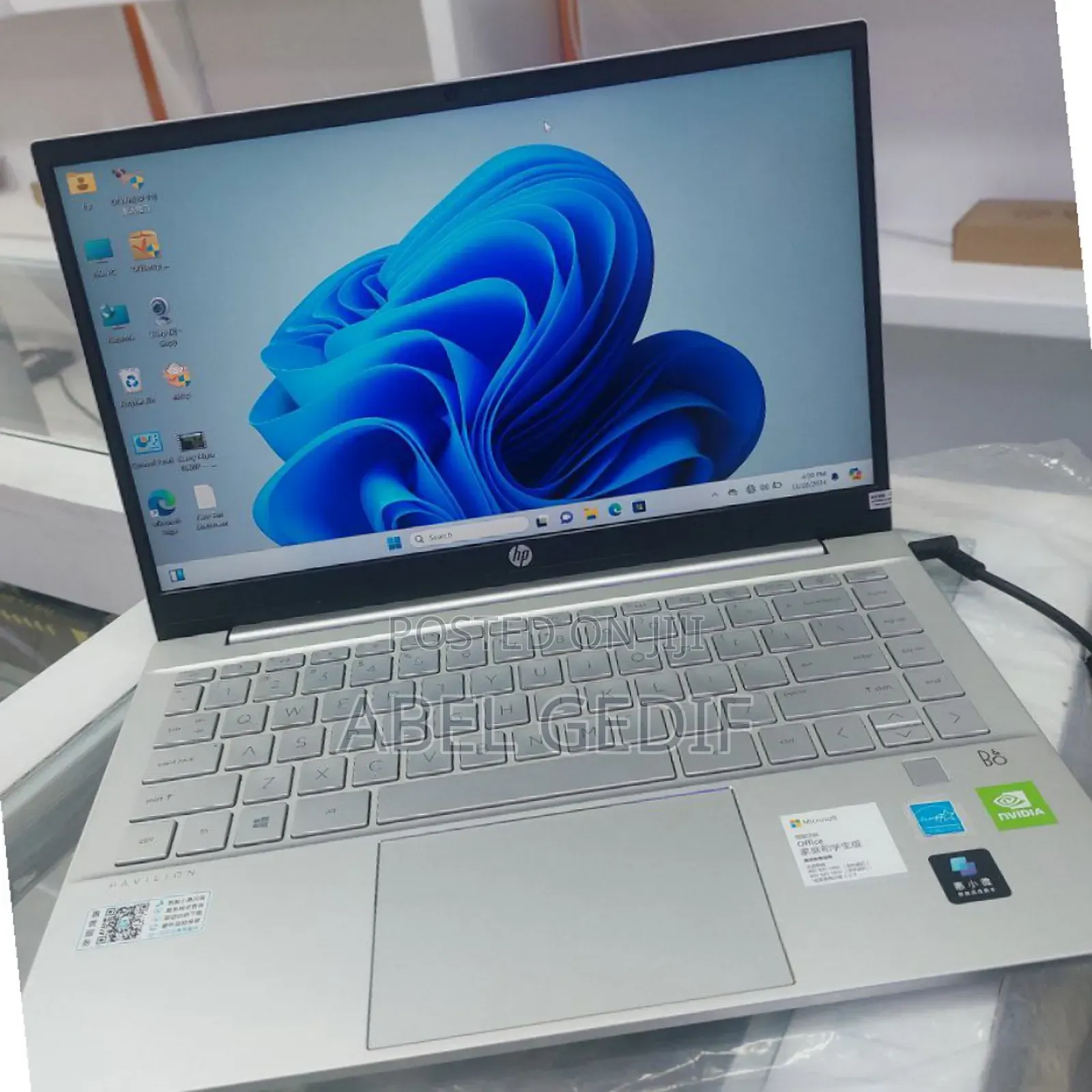 New Laptop HP Pavilion 14 16GB Intel Core i5 SSD 512GB