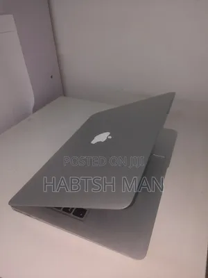 New Laptop Apple MacBook Air 2015 8GB Intel Core I5 SSD 256GB