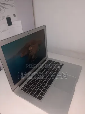 New Laptop Apple MacBook Air 2015 8GB Intel Core I5 SSD 256GB