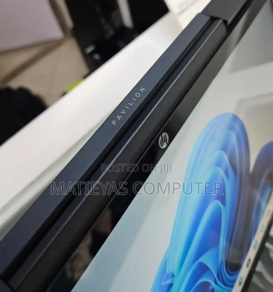 New Laptop HP Pavilion 14 8GB Intel Core I5 SSD 512GB