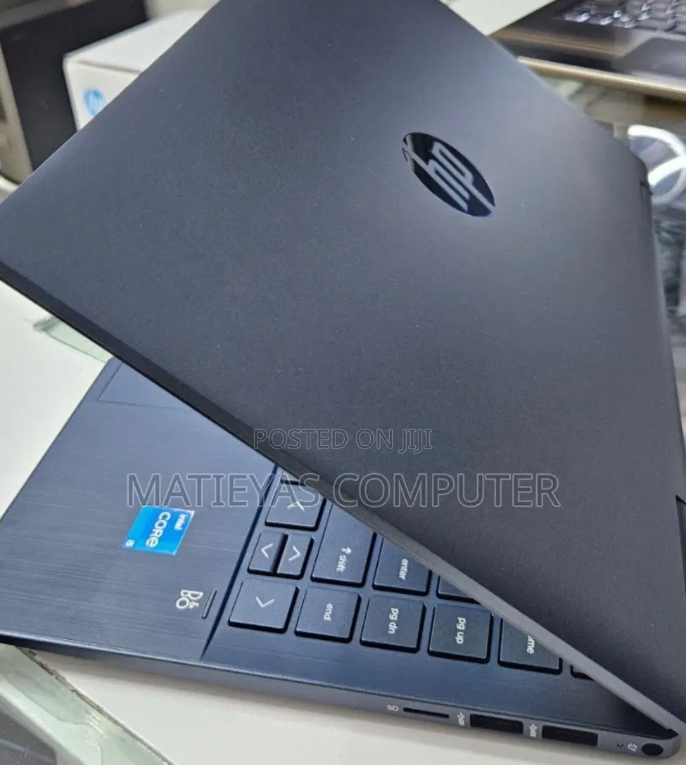 New Laptop HP Pavilion 14 8GB Intel Core I5 SSD 512GB