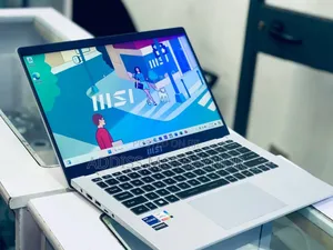 New Laptop MSI Pulse GL66 16GB Intel Core I7 SSD 512GB