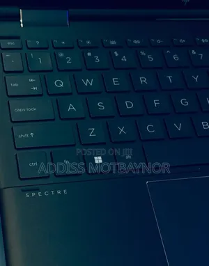 New Laptop HP Spectre 16GB Intel Core I7 SSD 1T