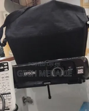 Ebrand New Epson Projector E