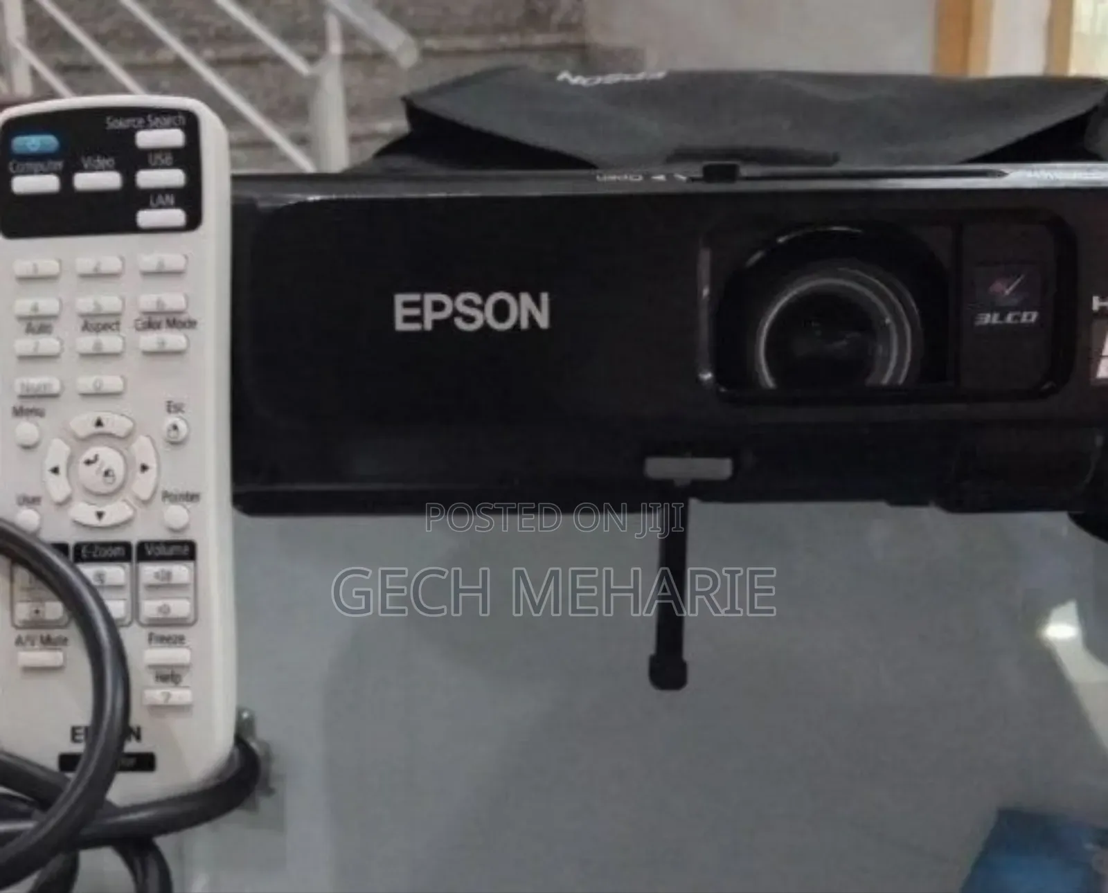 Ebrand New Epson Projector E