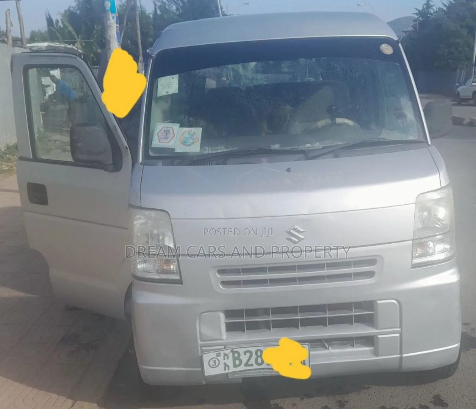 Suzuki Every Wagon 2012 White