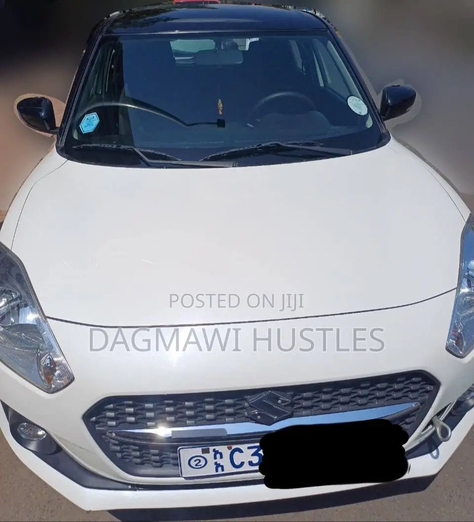 Suzuki Swift 2022 White
