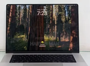 Photo - New Laptop Apple MacBook Pro 2020 M1 16GB Intel Core M SSD 512GB