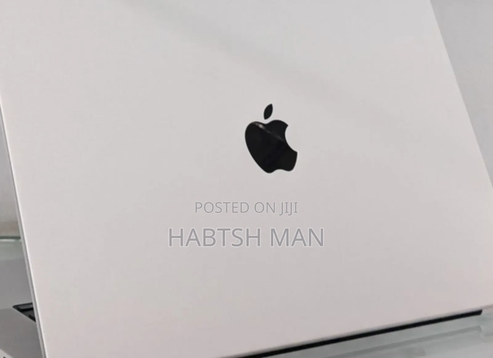 New Laptop Apple MacBook Pro 2020 M1 16GB Intel Core M SSD 512GB