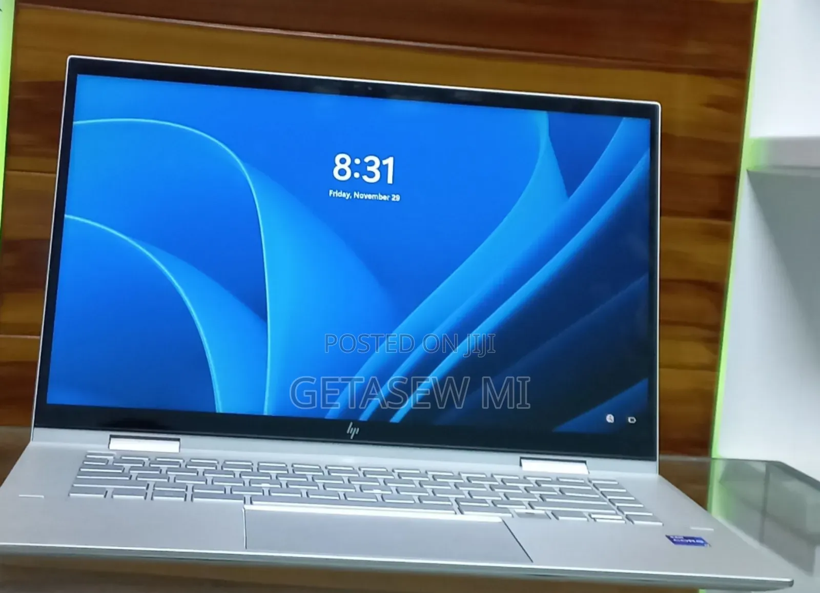 New Laptop HP Envy X360 8GB Intel SSD 1T