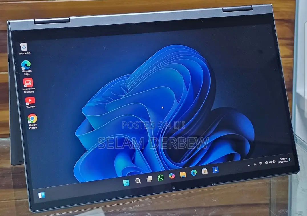 New Laptop Lenovo Yoga 9i 12GB Intel Core I7 SSD 512GB