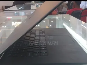 New Laptop Dell Precision 5540 16GB Intel Core i9 SSD 512GB