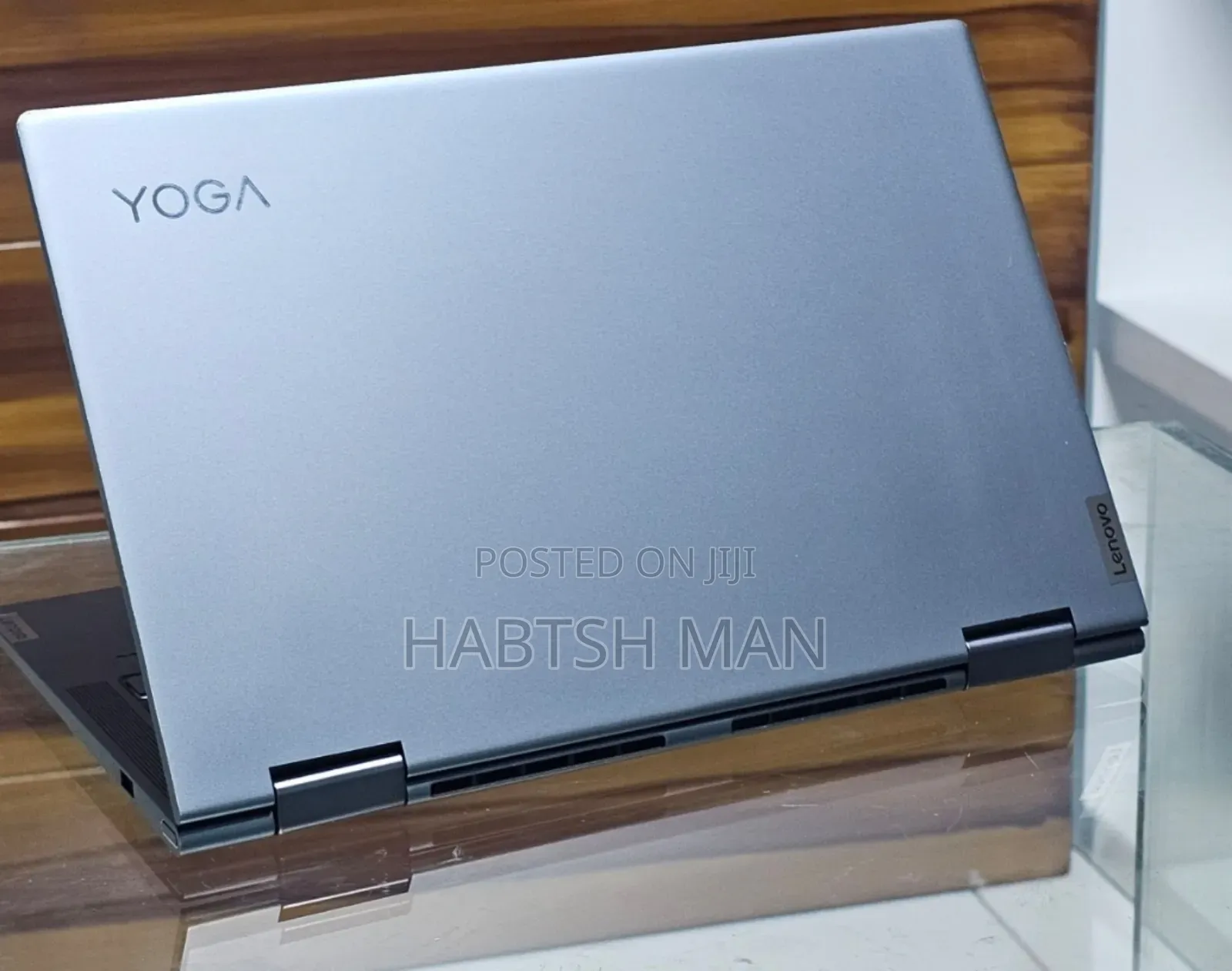 New Laptop Lenovo Yoga 700 12GB Intel Core I7 SSD 512GB