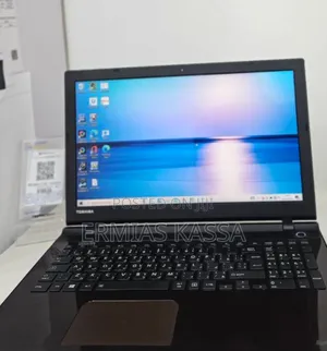 New Laptop Toshiba Satellite C55 8GB Intel Core I7 SSD 1T
