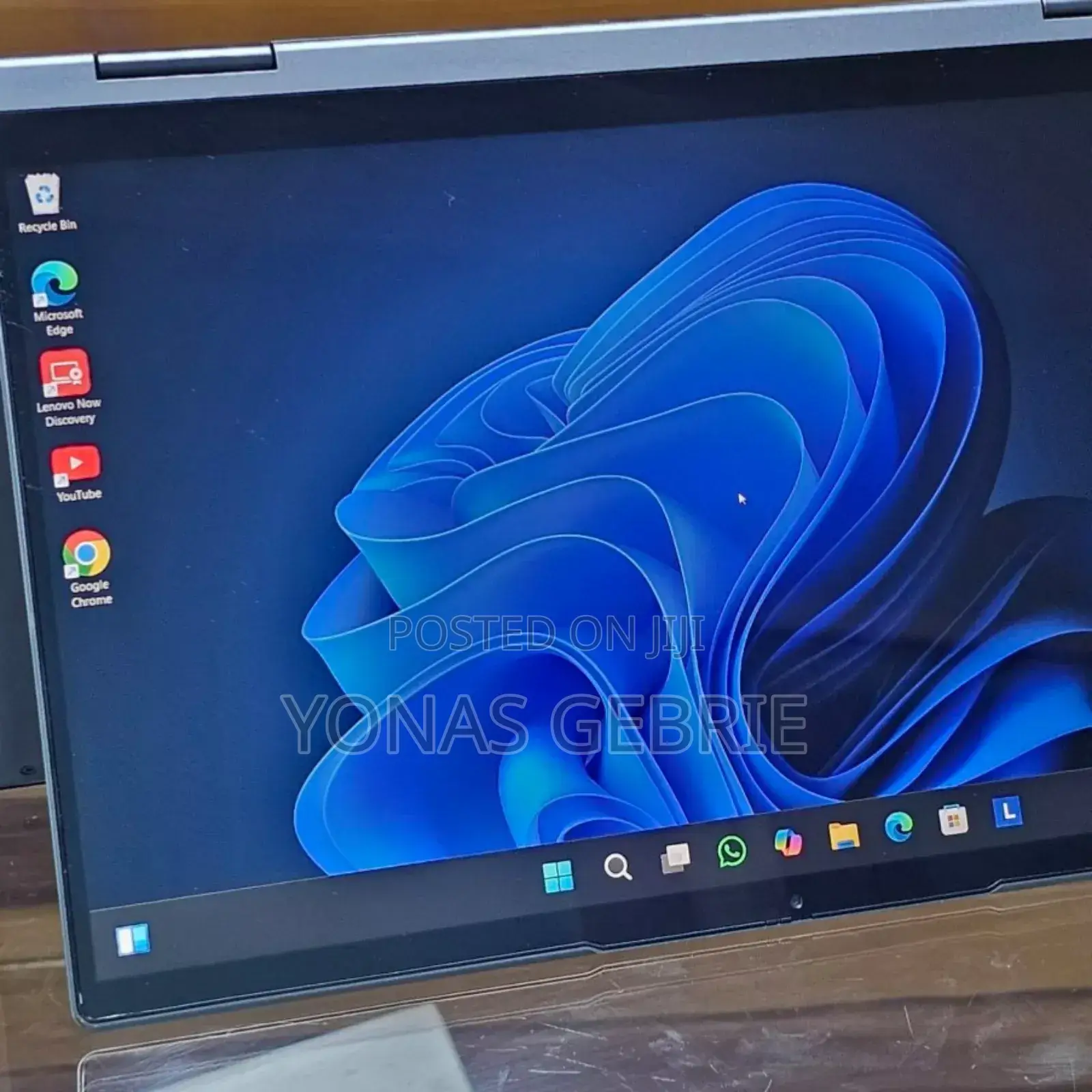New Laptop Lenovo Yoga 700 16GB Intel Core I7 SSD 512GB