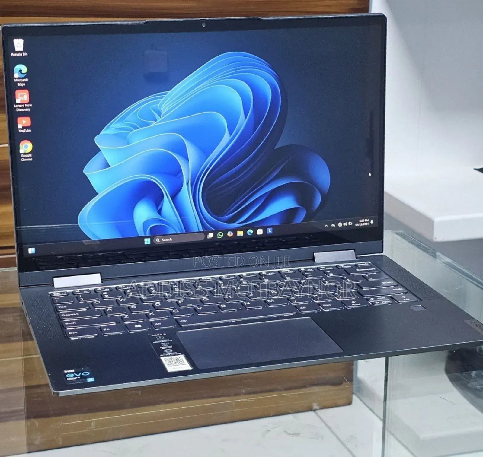 New Laptop Lenovo ThinkPad Yoga 12GB Intel Core I7 SSD 512GB