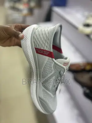 Photo - Skechers Performance Good Quality