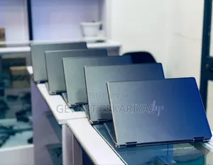 New Laptop HP Spectre 16GB Intel Core I7 SSD 1T