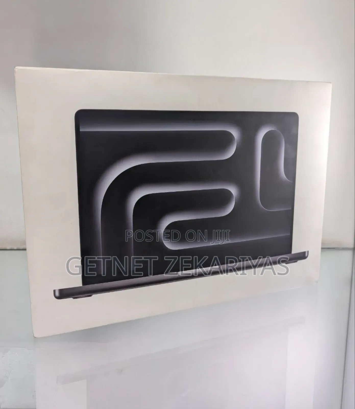 New Laptop Apple MacBook Pro 2024 M4 14-Inch 24GB SSD 1T