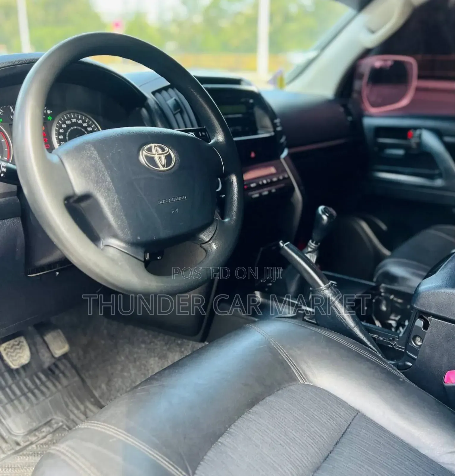 Toyota Land Cruiser 2012 White