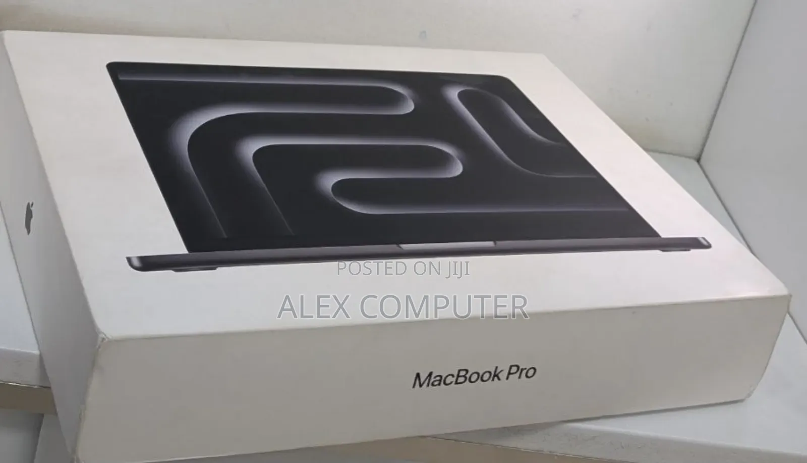 New Laptop Apple MacBook Pro 2024 M4 Pro 14-Inch 24GB SSD 1T