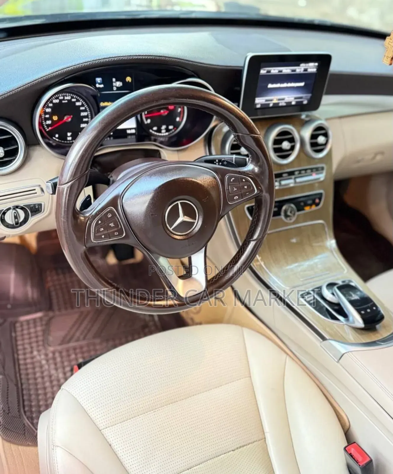 Mercedes-Benz C180 2014 Gray