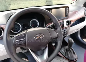 Hyundai I10 2022 Gray