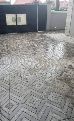 3bdrm Villa in Semit, Luxury Villa, Bole for sale