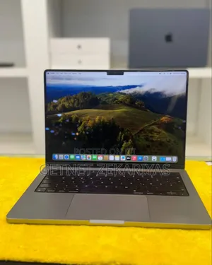 Photo - New Laptop Apple MacBook Pro 2021 M1 16GB Apple M1 Pro SSD 512GB