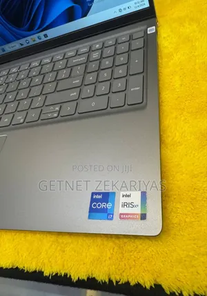 New Laptop Dell Precision 15 5540 8GB Intel Core I7 SSD 512GB