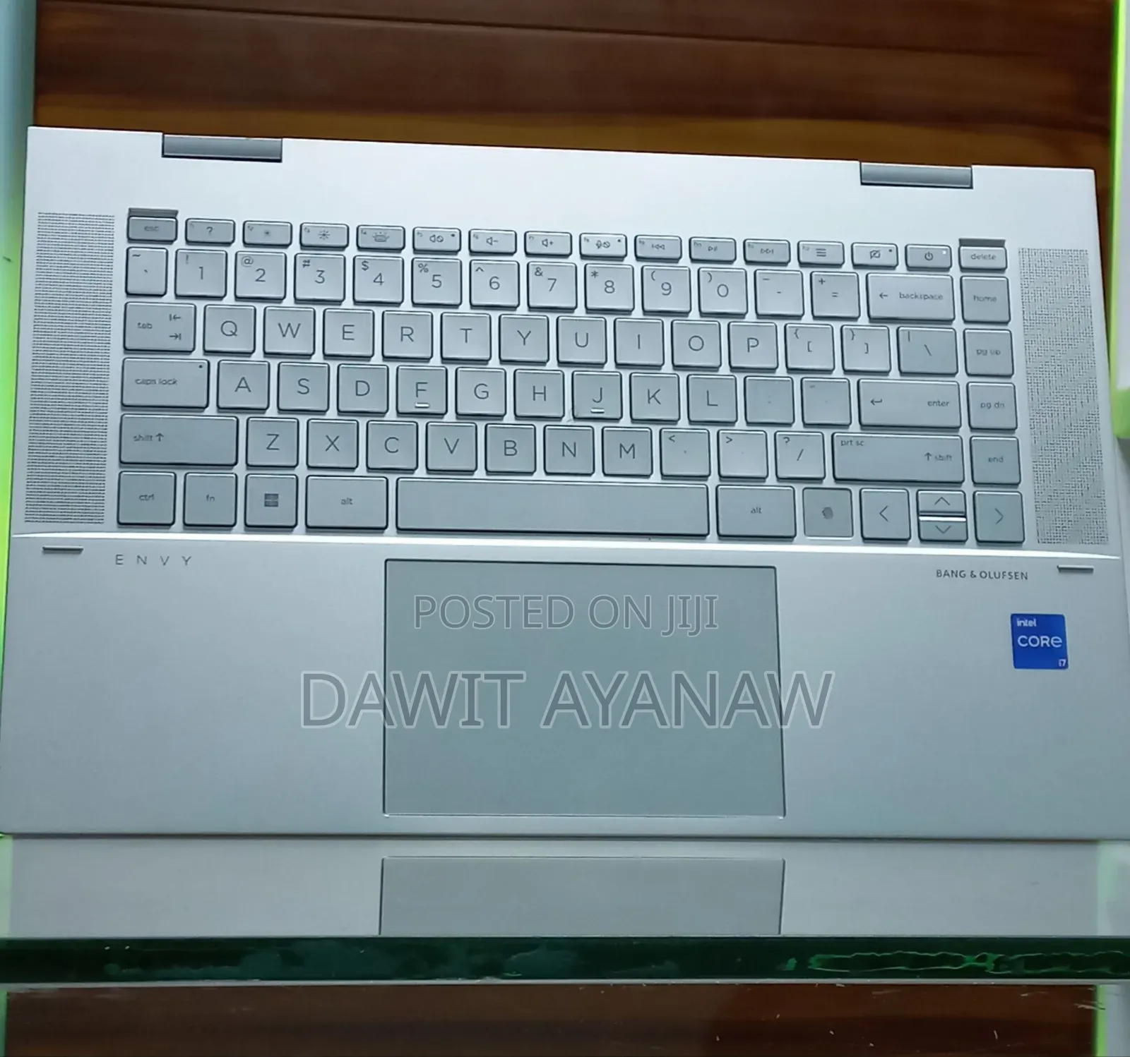 New Laptop HP Envy X360 8GB Intel Core I7 SSD 1T