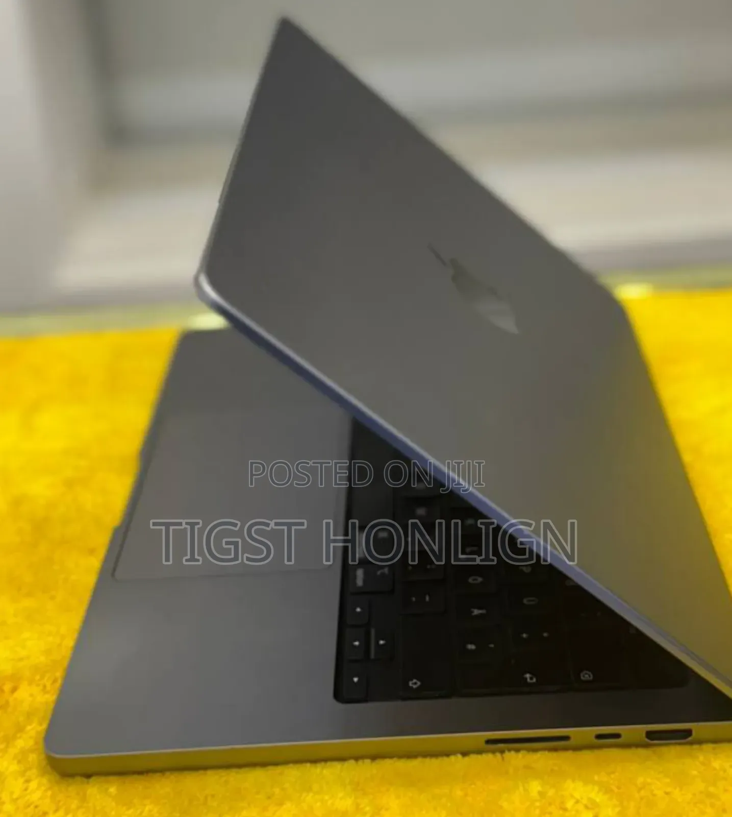New Laptop Apple MacBook Pro M1 16GB Apple M1 SSD 512GB