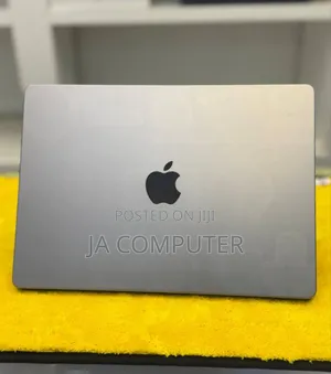 New Laptop Apple MacBook Pro M1 16GB Apple M1 Pro SSD 512GB