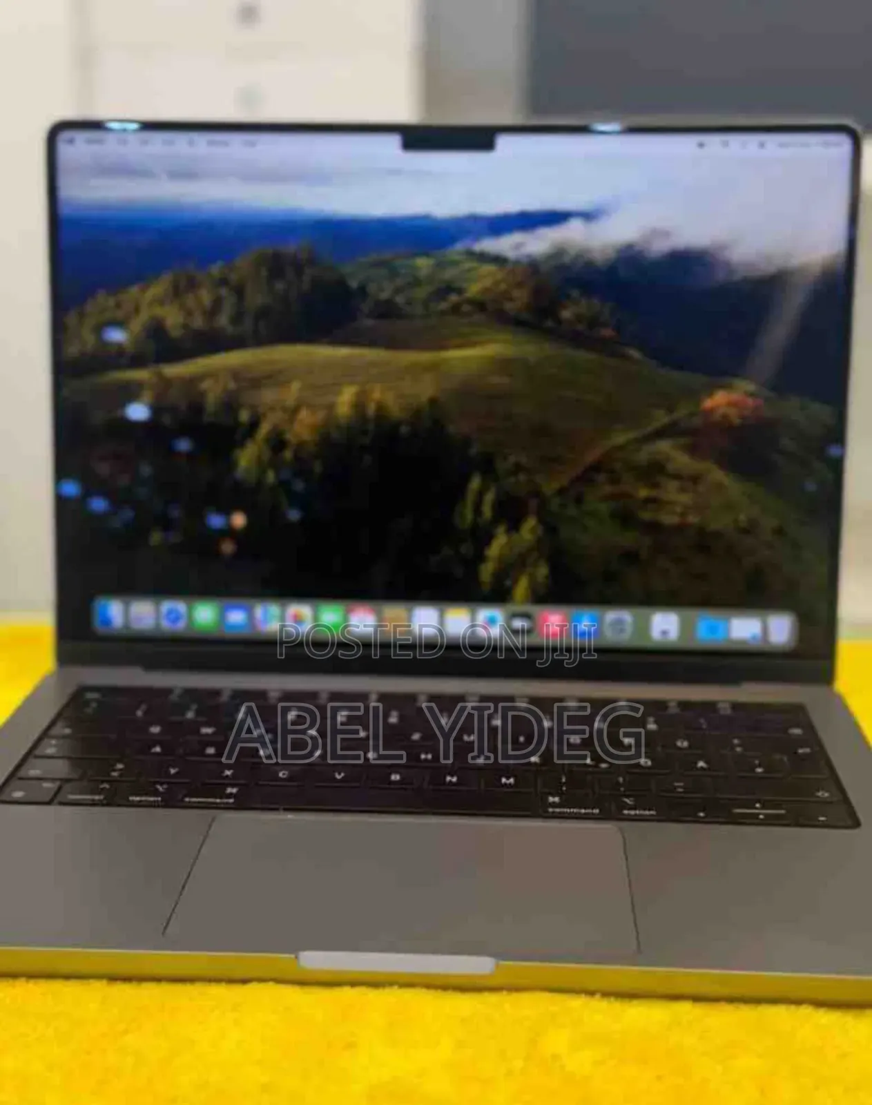 New Laptop Apple MacBook Pro 2021 M1 16GB Apple M1 Pro SSD 512GB
