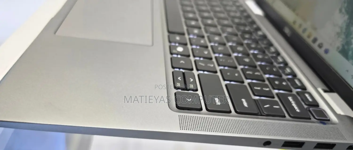 New Laptop Dell 32GB Intel Core Ultra 7 SSD 512GB