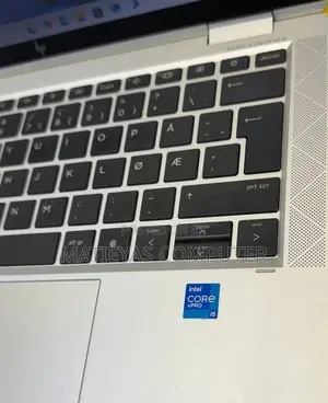 New Laptop HP EliteBook 1030 16GB Intel Core I5 SSD 512GB