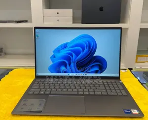 Photo - New Laptop Dell 8GB Intel Core I7 SSD 512GB