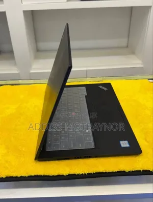 Laptop Lenovo ThinkPad Yoga 8GB Intel Core I5 SSD 256GB